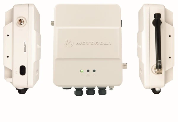MOTOROLA SLR1000 REPEATER – Image 2